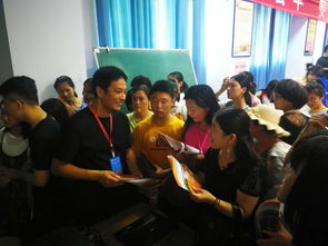 計(jì)算機(jī)與信息工程學(xué)院赴三門峽靈寶開展教授博士進(jìn)中學(xué)新高考咨詢宣傳活動(dòng)